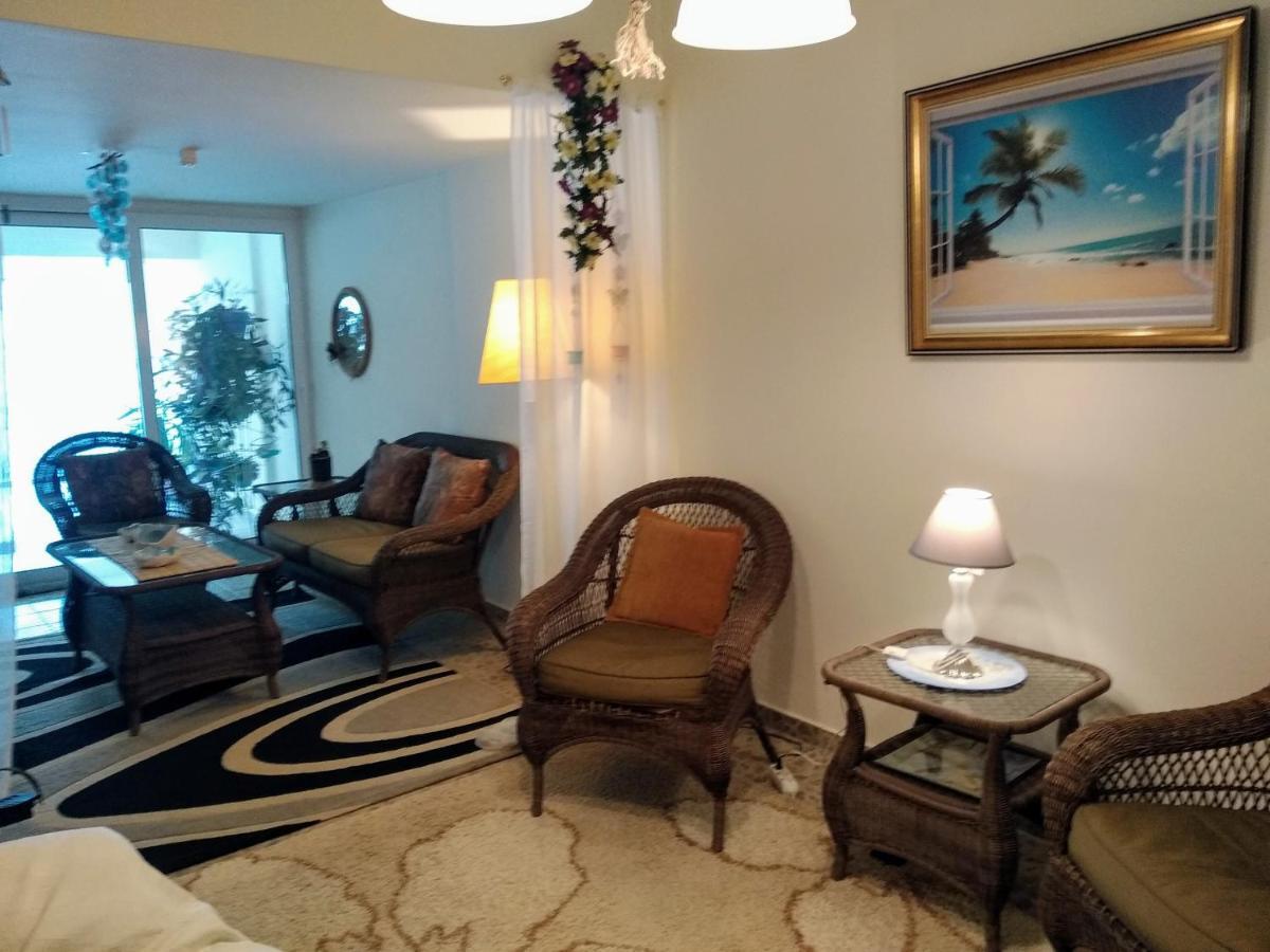 Wonderful Playroom Apartment Athens Exterior photo